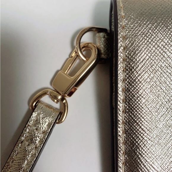 Tory Burch Emerson Women Gold Leather Slim Envelope Wristlet Wallet - Picture 6 of 8